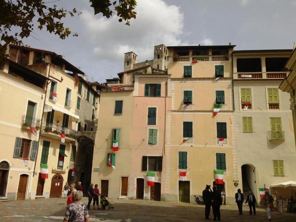 Apartmán Beb I Girasoli Dolceacqua Exteriér fotografie