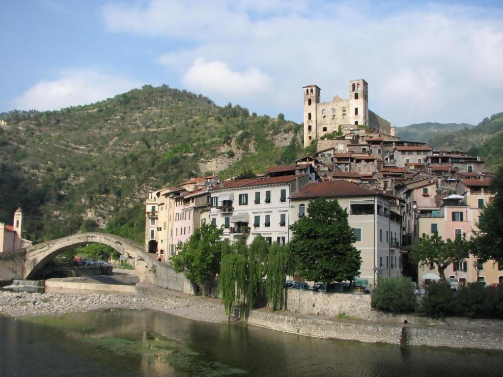 Apartmán Beb I Girasoli Dolceacqua Exteriér fotografie